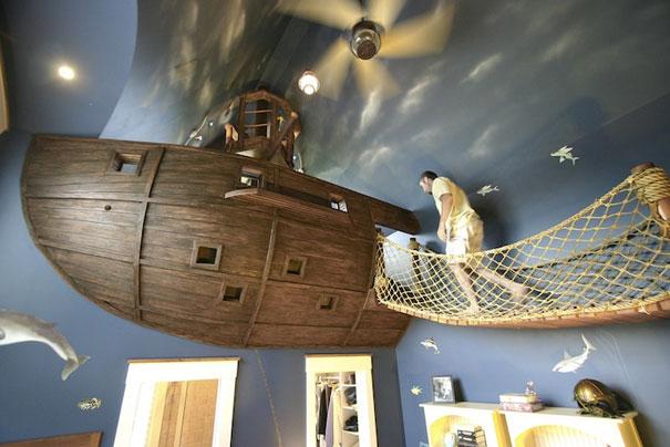 Barco pirata en dormitorio infantíl